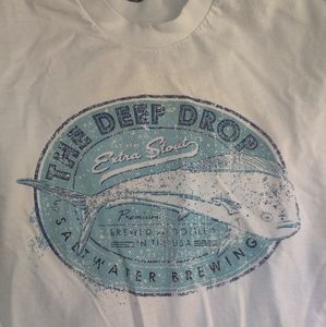 IZOD men's white graphic t shirt